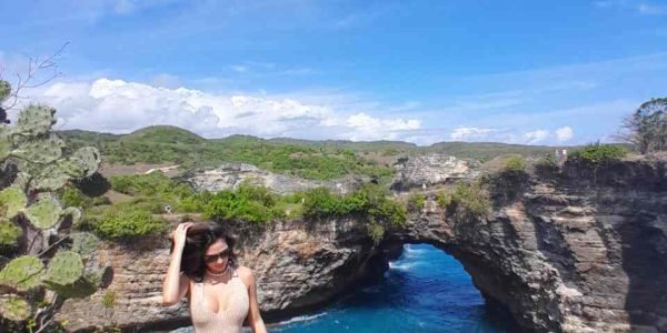 Broken-Beach-Nusa-Penida-Transport-Bali-Tour-Agency- (8)
