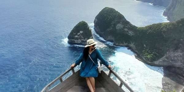 Destinasi-Wisata-Paluang-Cliff-Nusa-Penida-Transport-Bali-Tour-Agency-1