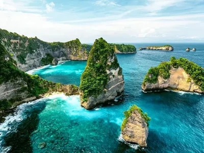 Destinasi Wisata thousand island Nusa Penida Transport Bali Indonesia Tour Agency