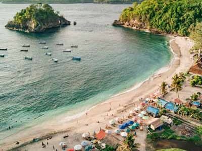 Obyek Wisata Crystal Bay Nusa Penida