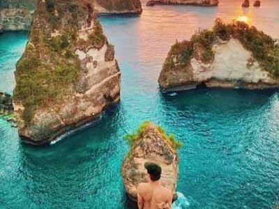 Obyek Wisata Raja Lima / Pulau Seribu Nusa Penida Bali Transport